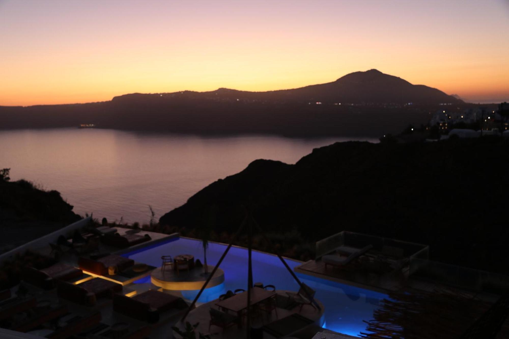 Divino Caldera Hotel Akrotiri  Ngoại thất bức ảnh